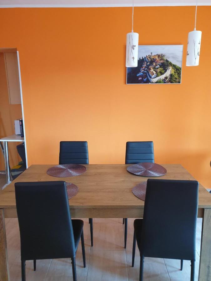 Apartman Tramonto Мотовун Екстериор снимка