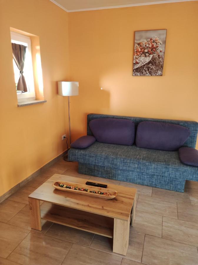 Apartman Tramonto Мотовун Екстериор снимка